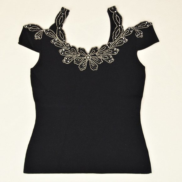 Camille La Vie Tops - Gorgeous Camille La Vie Cold Shoulder Blouse SizeM